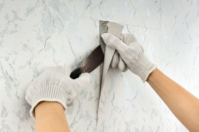 Removing Old Wallpaper Safely
